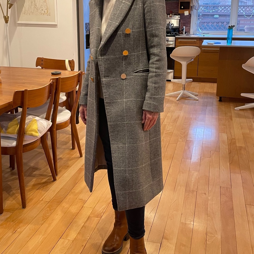 Beautiful Plaid Grey Wool Coat by Club Monaco in size Small